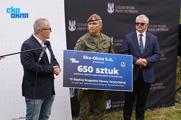 Eko-Okna donated equipment for WOT soldiers